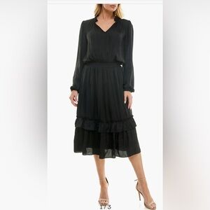 Socialite Black Tiered Long Sleeve Satin Dress